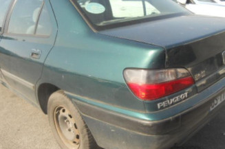 Calandre PEUGEOT 406