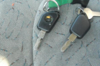 Calandre PEUGEOT 406
