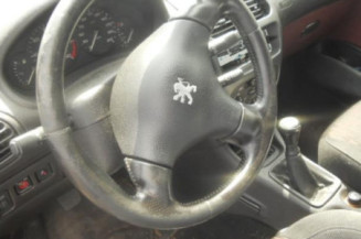 Bras essuie glace avant gauche PEUGEOT 206