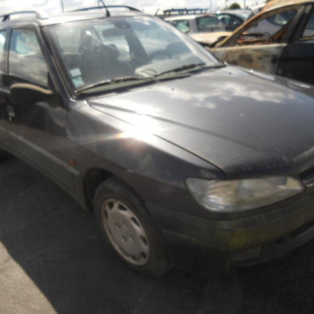 Bras essuie glace avant droit PEUGEOT 306