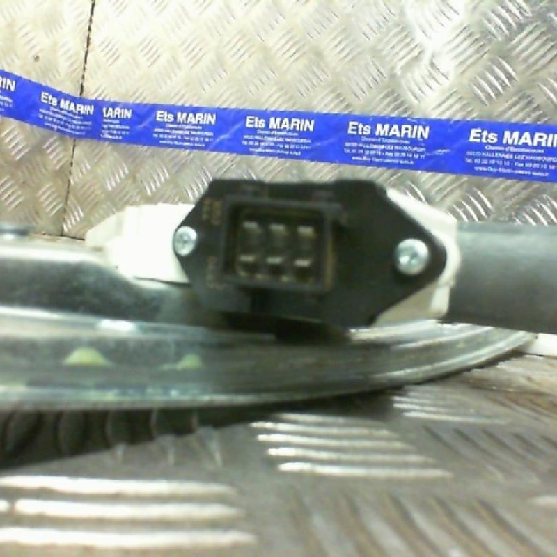 Leve vitre electrique arriere droit OPEL VECTRA C Photo n°1