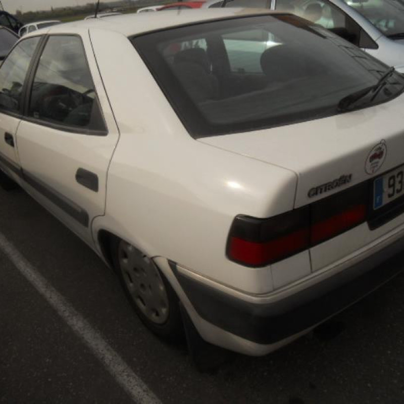 Bras essuie glace avant gauche CITROEN XANTIA Photo n°4