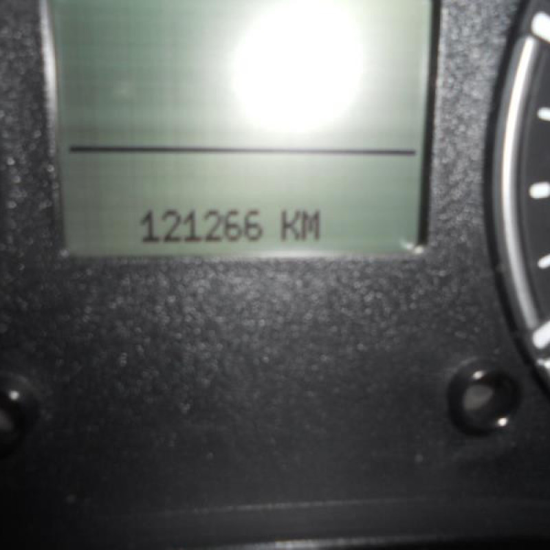 Bouton de warning FORD FIESTA 5 Photo n°12