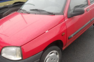 Leve vitre mecanique avant droit RENAULT CLIO 1