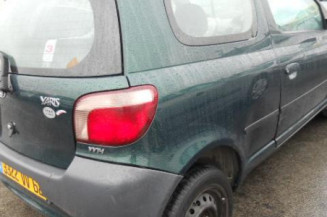 Bras essuie glace avant gauche TOYOTA YARIS 1