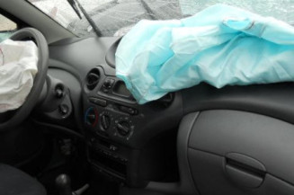 Bras essuie glace avant gauche TOYOTA YARIS 1