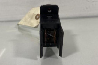Bouton de warning OPEL AGILA A