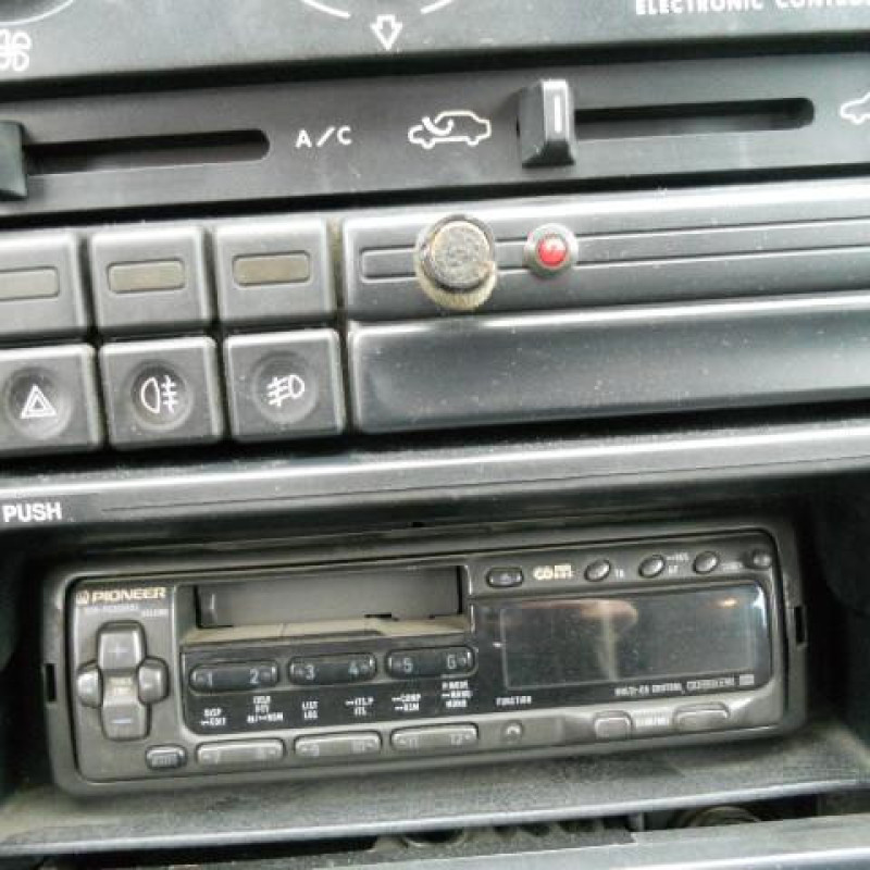 Face avant PEUGEOT 605 Photo n°6