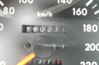 Face avant PEUGEOT 605