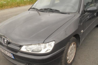 Aile avant droit PEUGEOT 306