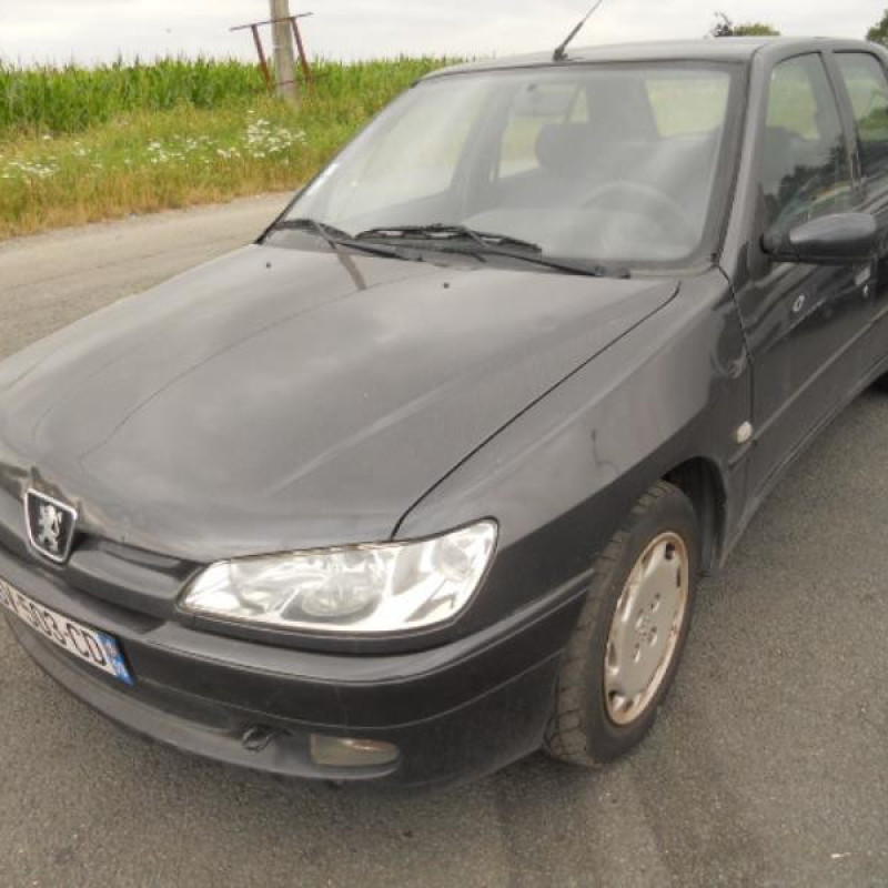 Aile avant droit PEUGEOT 306 Photo n°6