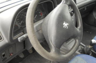 Aile avant droit PEUGEOT 306