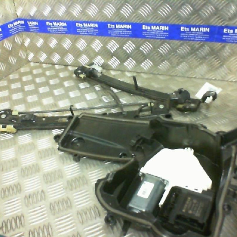 Leve vitre electrique avant droit SEAT LEON 2 Photo n°1