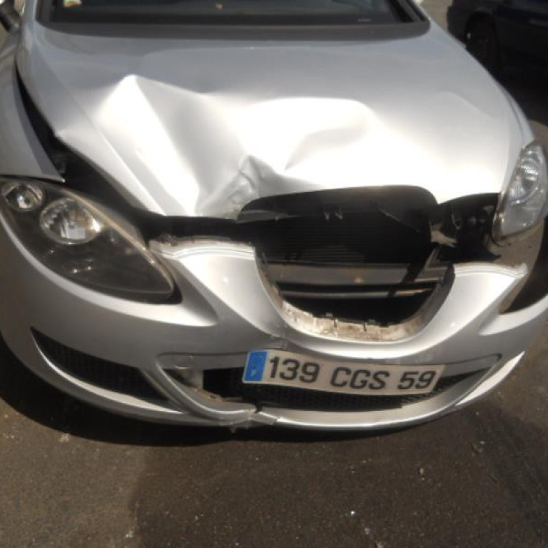 Leve vitre electrique avant droit SEAT LEON 2 Photo n°4