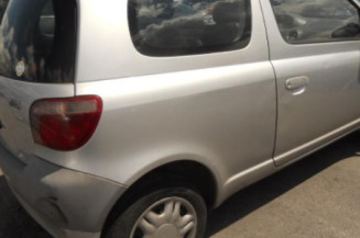 Retroviseur droit TOYOTA YARIS 1