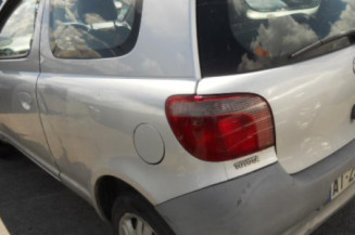 Retroviseur droit TOYOTA YARIS 1