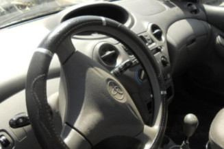 Retroviseur droit TOYOTA YARIS 1