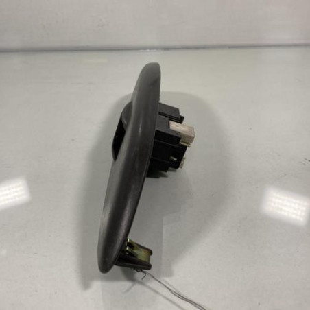 Interrupteur de leve vitre avant droit TOYOTA YARIS 1