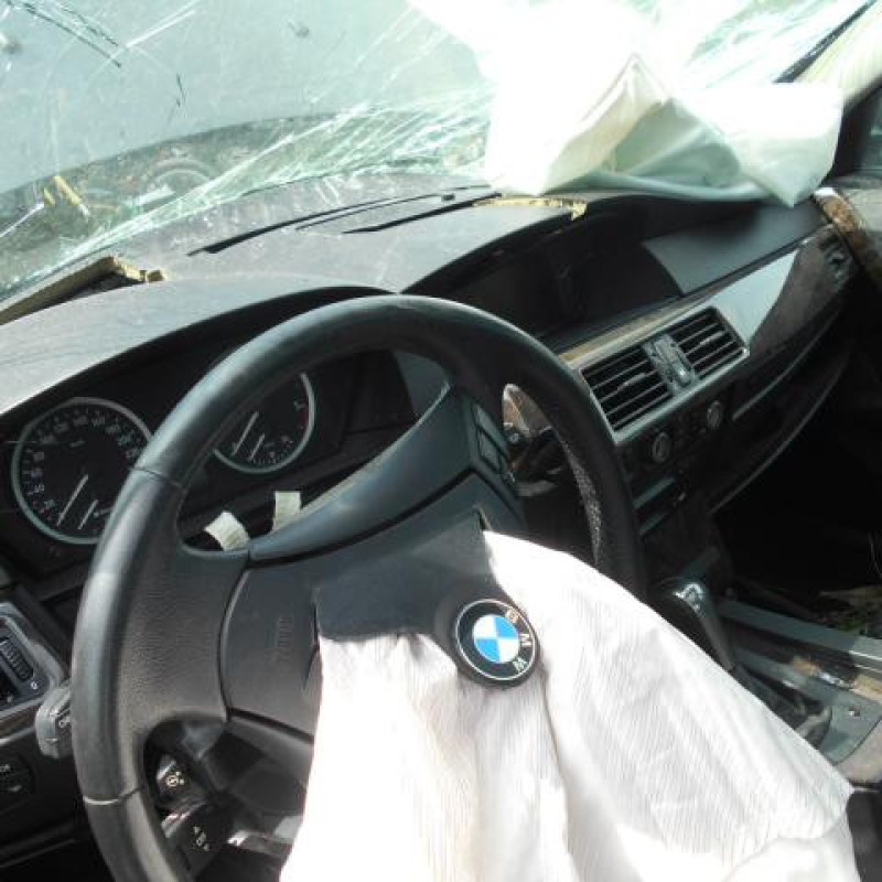 Leve vitre electrique avant gauche BMW SERIE 5 E61 Photo n°8