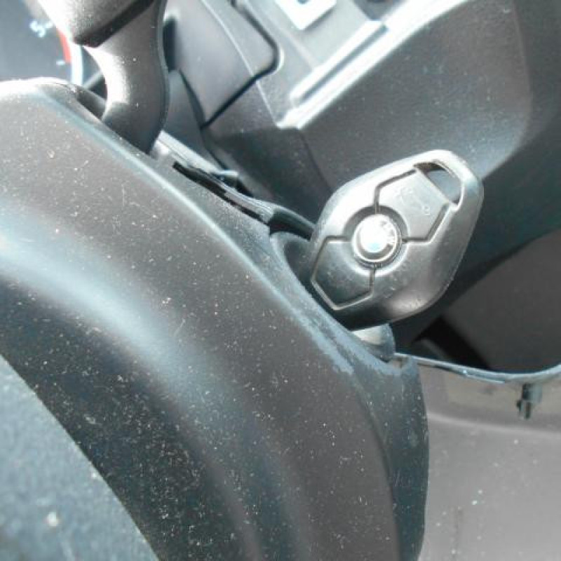 Leve vitre electrique avant gauche BMW SERIE 5 E61 Photo n°12