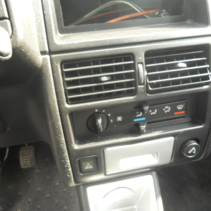 Bras essuie glace arriere CITROEN AX Photo n°6