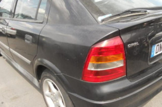 Leve vitre mecanique avant droit OPEL ASTRA G