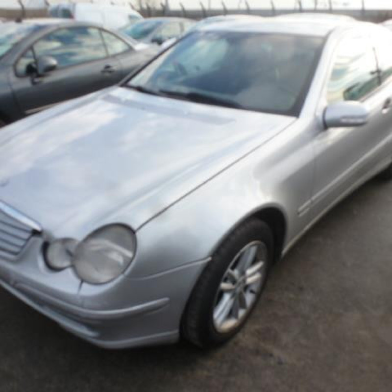 Autoradio d'origine MERCEDES CLASSE C 203 COUPE SPORT Photo n°4