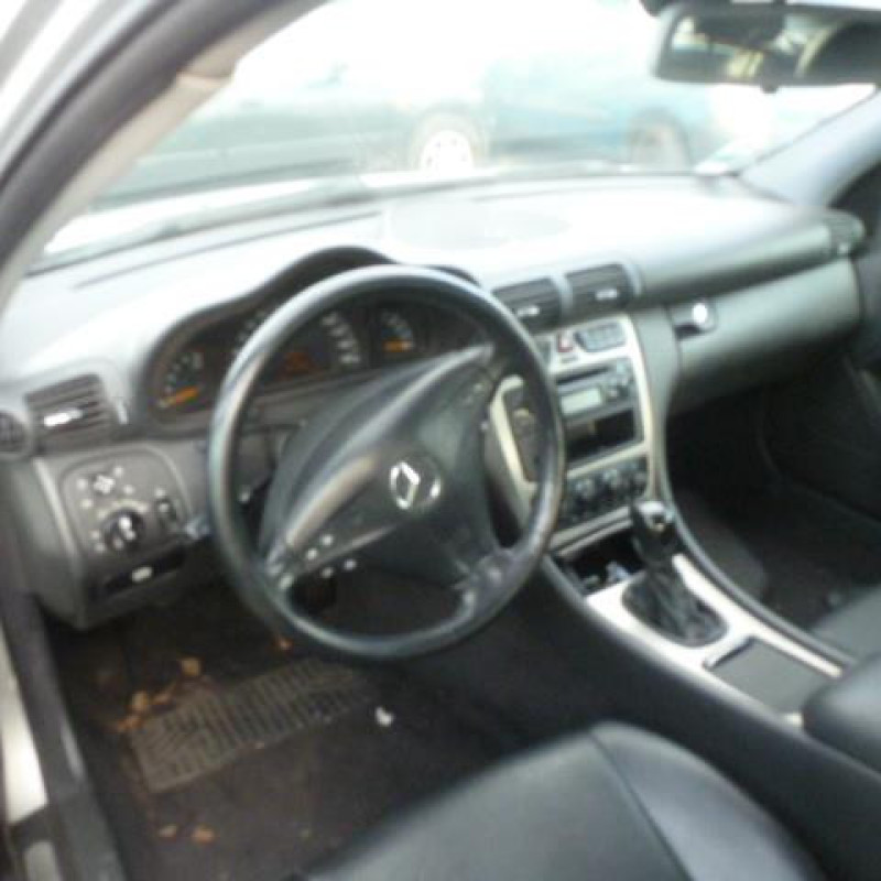 Autoradio d'origine MERCEDES CLASSE C 203 COUPE SPORT Photo n°8