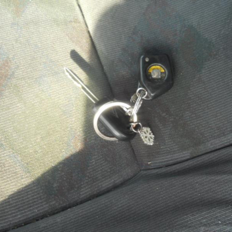 Interrupteur de leve vitre avant droit CITROEN ZX Photo n°11