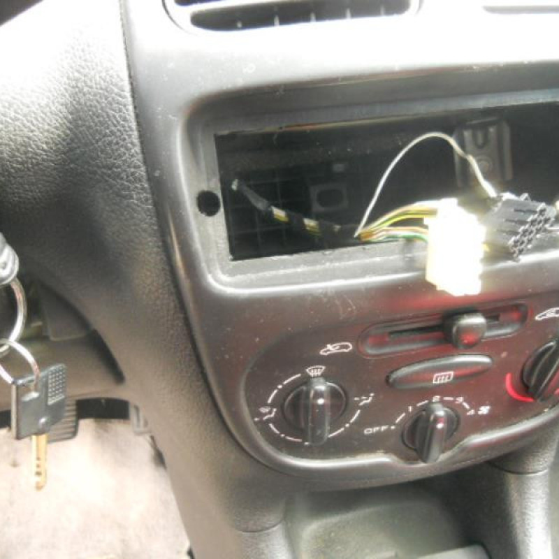 Bras essuie glace avant droit PEUGEOT 206 Photo n°6