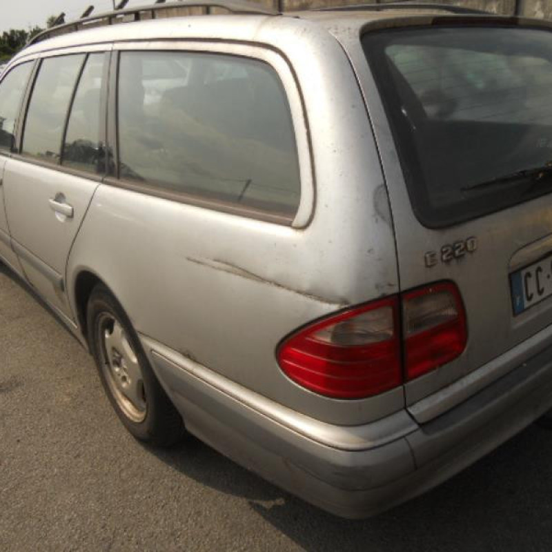 Retroviseur interieur MERCEDES CLASSE E 210 Photo n°7
