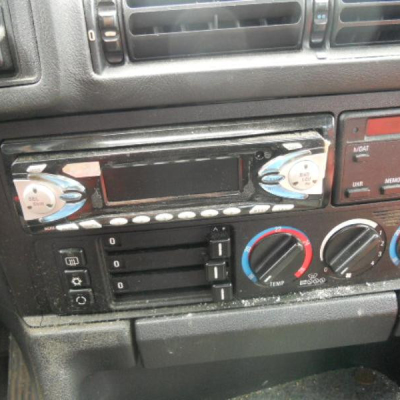 Retroviseur gauche BMW SERIE 5 E34 Photo n°8