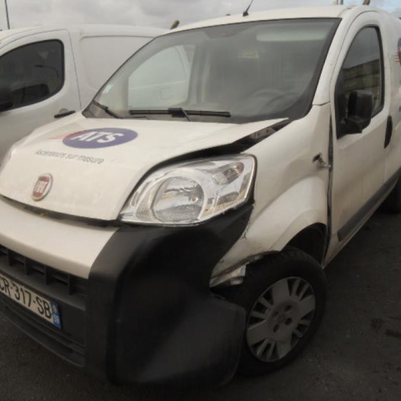 Pompe lave glace avant FIAT FIORINO 3 Photo n°4