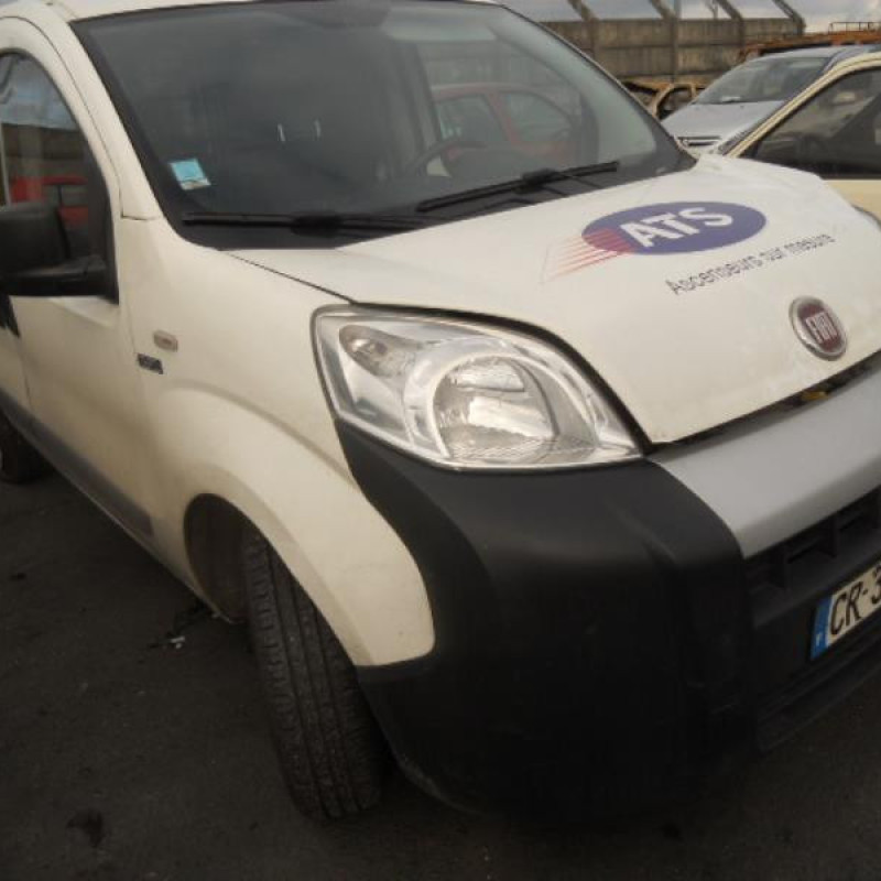 Pompe lave glace avant FIAT FIORINO 3 Photo n°6
