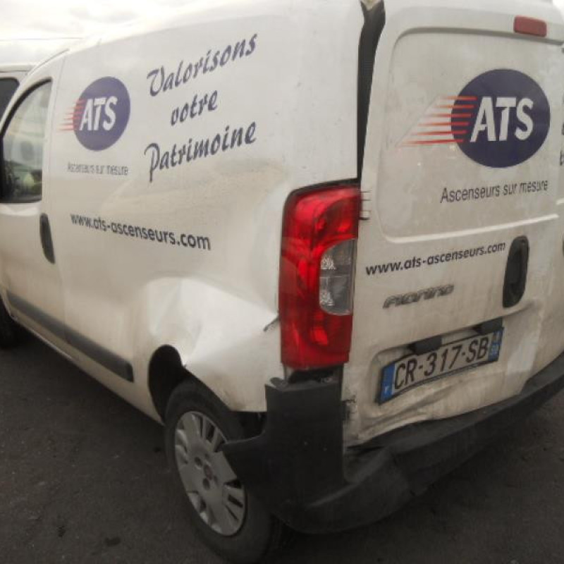 Pompe lave glace avant FIAT FIORINO 3 Photo n°9