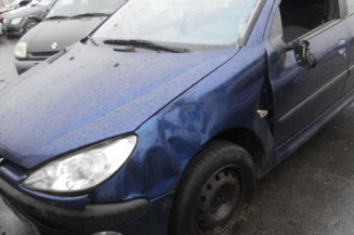 Anti brouillard gauche (feux) PEUGEOT 206