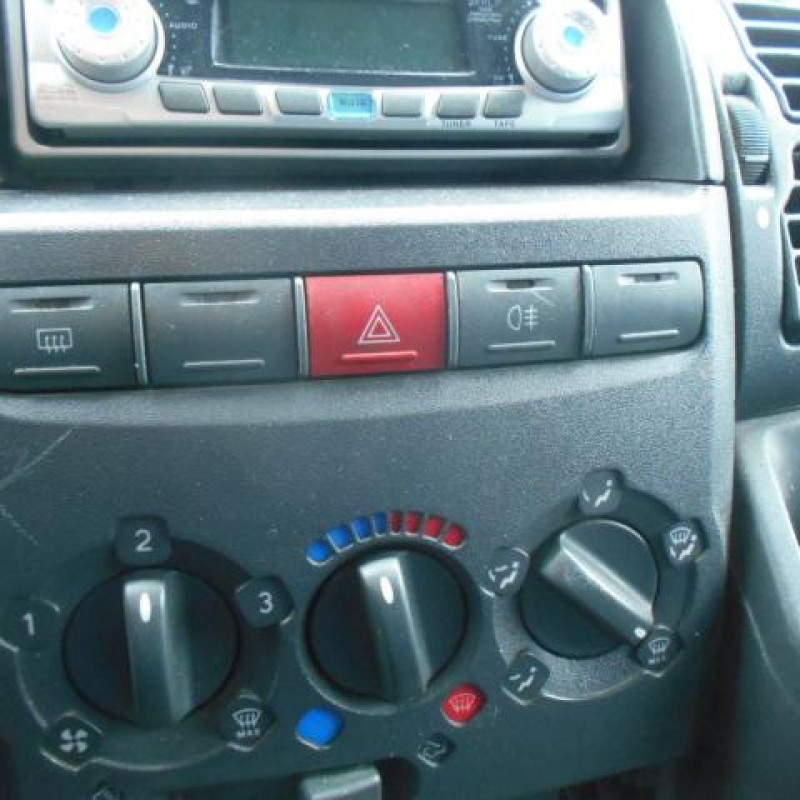 Poignee porte avant droit PEUGEOT BOXER 2 Photo n°10