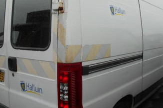 Serrure avant droit PEUGEOT BOXER 2