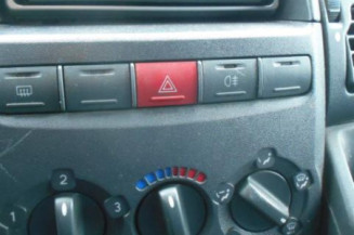 Serrure avant droit PEUGEOT BOXER 2