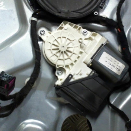 Leve vitre electrique avant droit SEAT IBIZA 3 Photo n°1