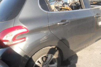 Trappe d'essence PEUGEOT 208 1