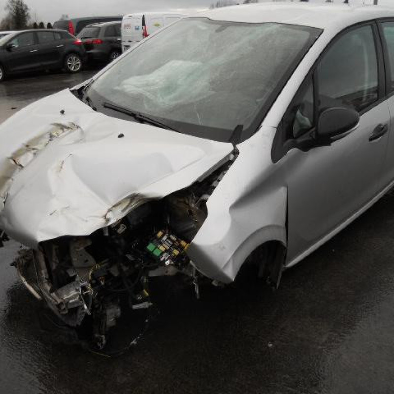 Poignee interieur arriere droit PEUGEOT 208 1 Photo n°4
