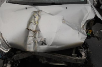 Poignee interieur arriere droit PEUGEOT 208 1