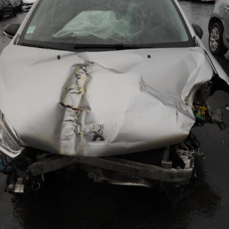 Poignee interieur arriere droit PEUGEOT 208 1 Photo n°5