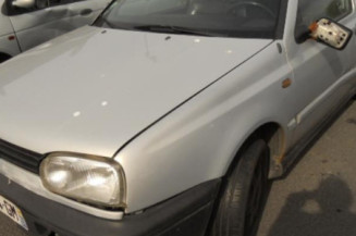 Bras essuie glace avant gauche VOLKSWAGEN GOLF 3 Photo n°1