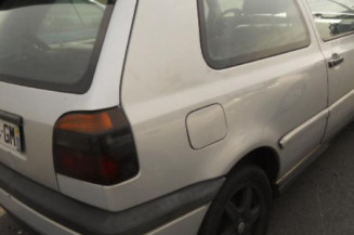 Bras essuie glace avant gauche VOLKSWAGEN GOLF 3