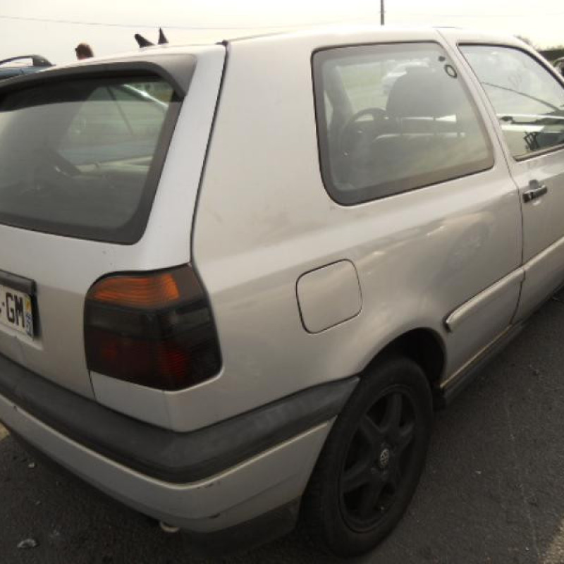 Bras essuie glace avant gauche VOLKSWAGEN GOLF 3 Photo n°3