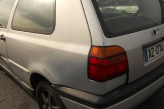 Bras essuie glace avant gauche VOLKSWAGEN GOLF 3