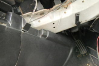 Bras essuie glace avant gauche VOLKSWAGEN GOLF 3