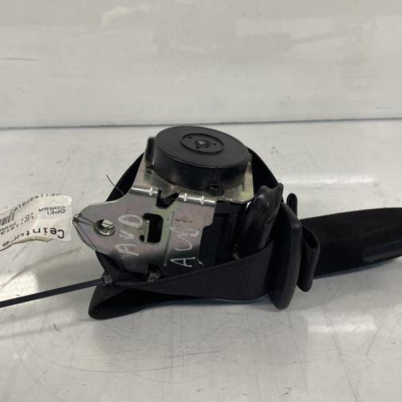 Pretensionneur de ceinture avant droit OPEL CORSA D Photo n°3